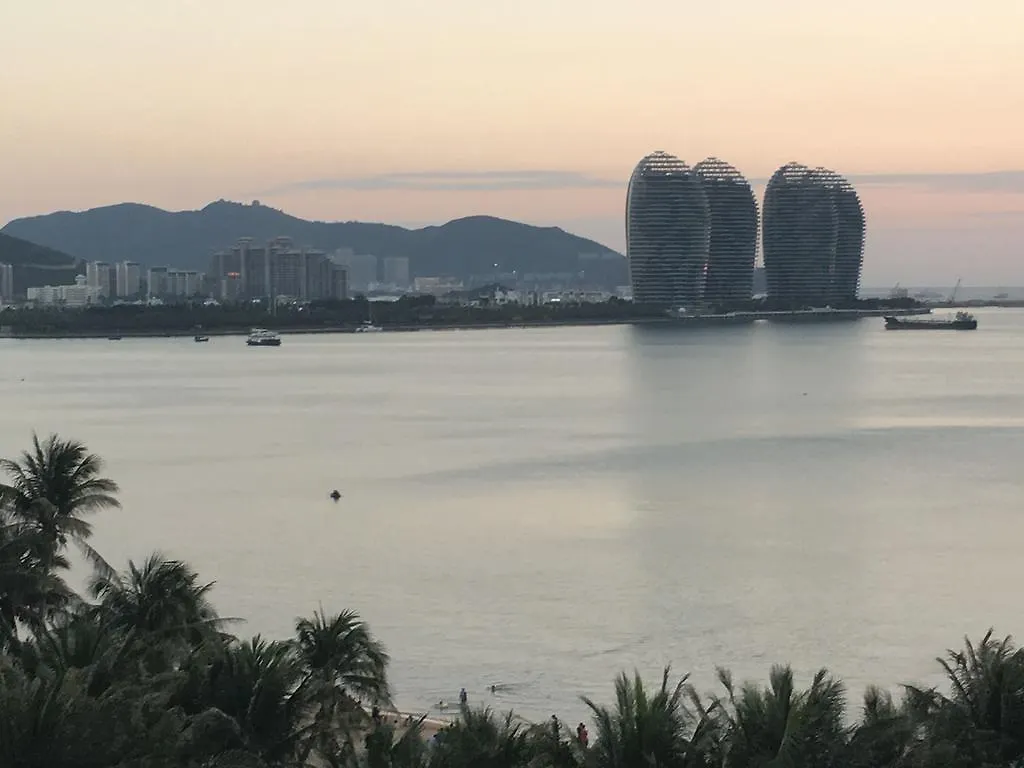 Sanya Skyline Inn